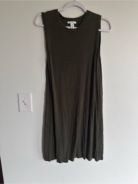 Daily Ritual Sleeveless Casual T Shirt Dress in Olive Green Earth Tones Basic